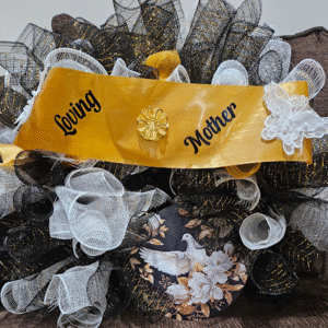 Personalized Deco Mesh Wreath (14”) Made to Order